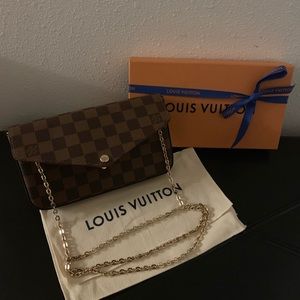 BRAND NEW Louis Vuitton Felicie Pochette